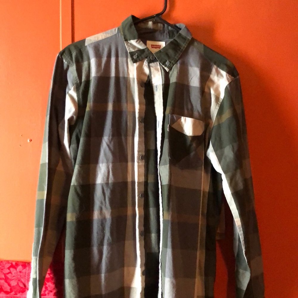 Levi’s button down shirt